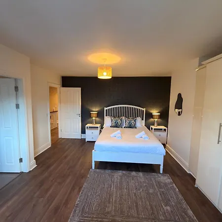 Vakantiehuis Cois Cairn *
